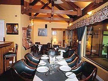 Hotel Martin Gusinde 3*